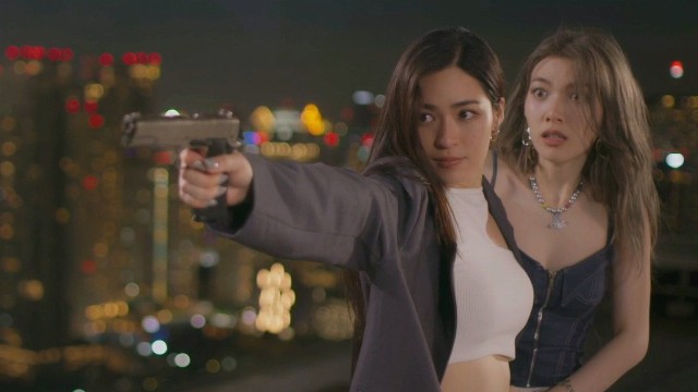 ซีรีส์ เพียงเธอ (ตอนแรก)
